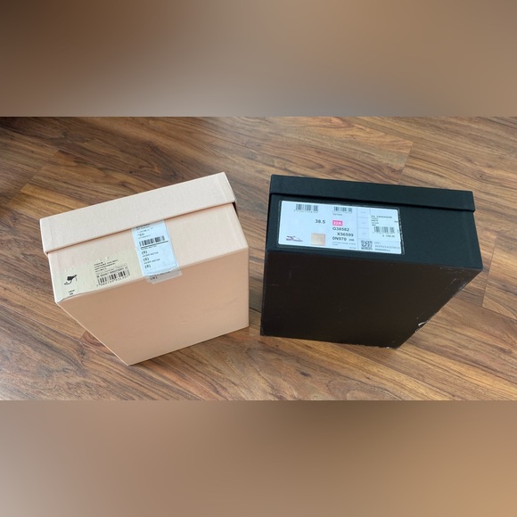 Chanel & Alexandre Birman Shoe Boxes - Picture 2 of 6